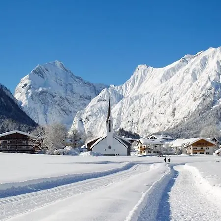 Apartment By With Stunning Views, Cleaning Included Achensee